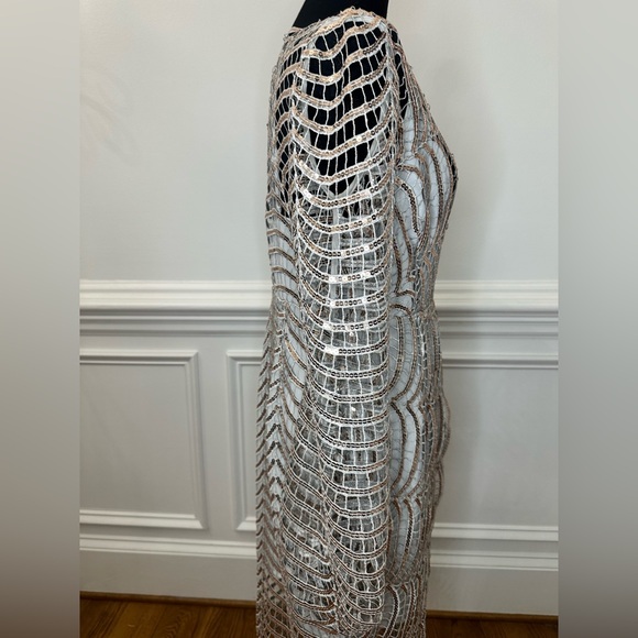 ASOS DESIGN Embellished Lace Midi Dress -‎ missing belt!! - Picture 9 of 11